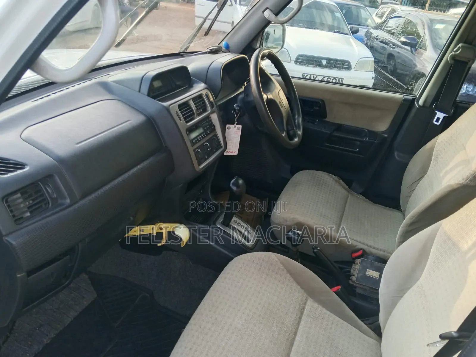 Mitsubishi Pajero 2001 White