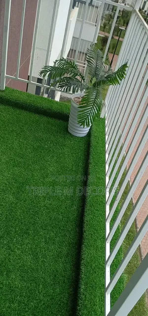 30mm Astro Turf Artificial Grass Carpet for Balcony Setup