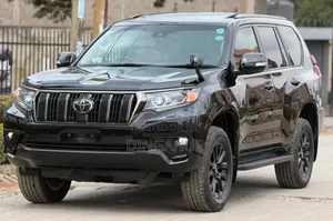 Toyota Land Cruiser Prado 2.7 2021 Black