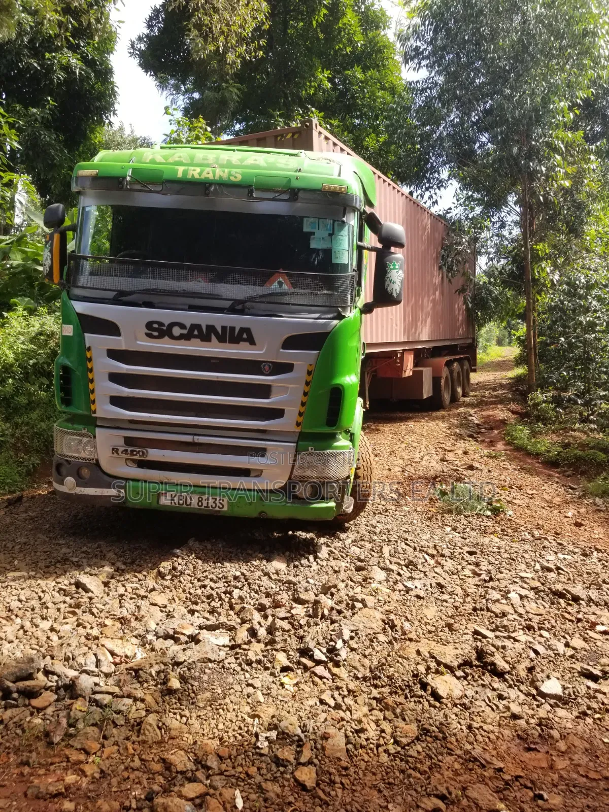 Movers & Transporters. Transit Trailers.Nairobi Kigali.28 T