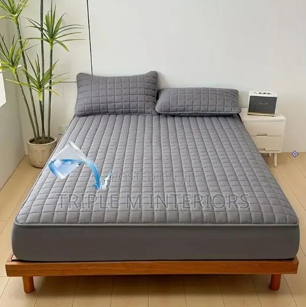5 by 6 Mattress Protector - Premium Waterproof Mattress Protector