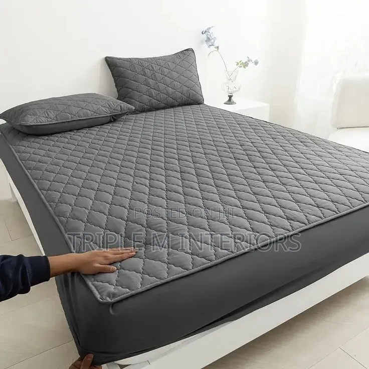 5 by 6 Mattress Protector - Premium Waterproof Mattress Protector