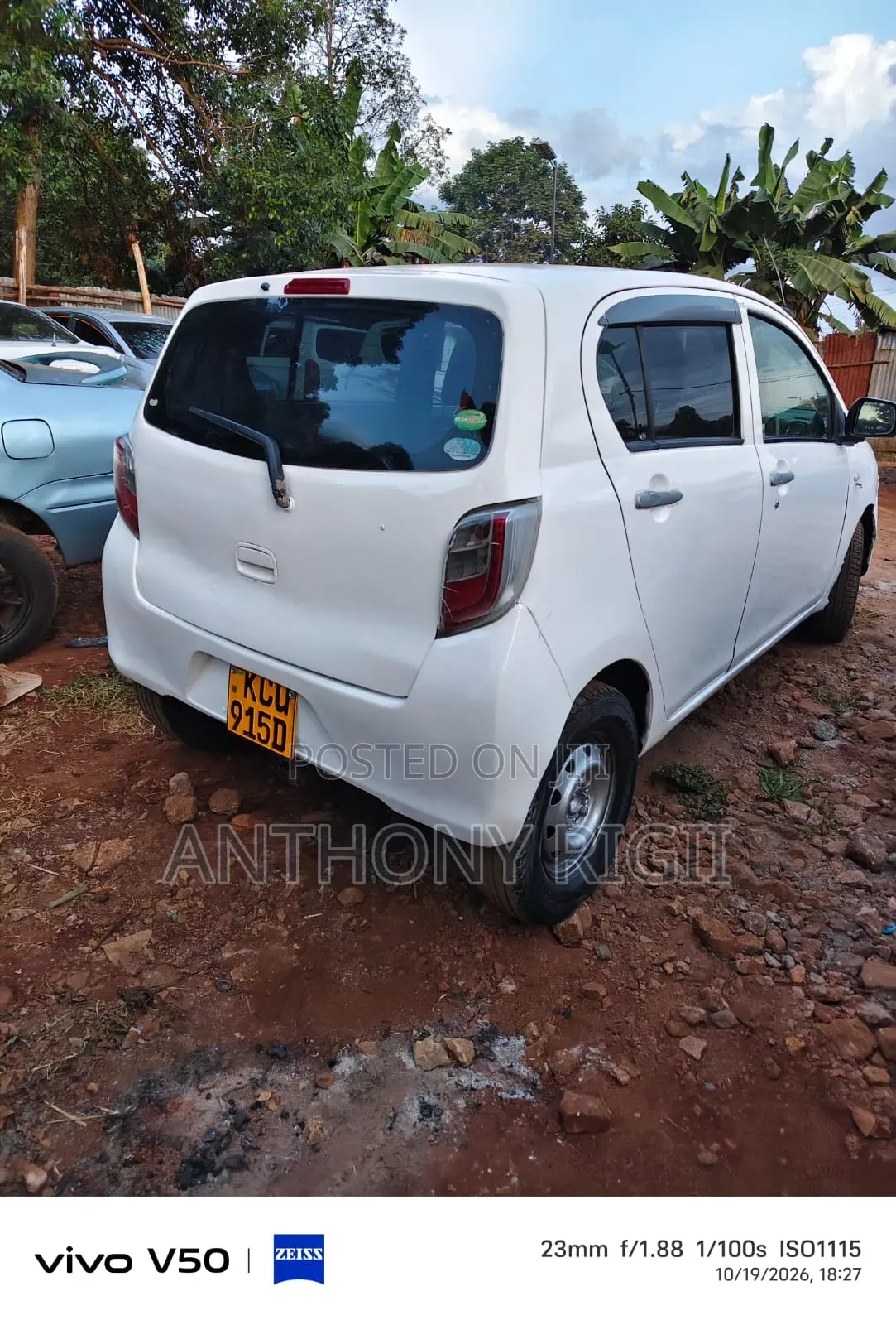 Daihatsu Mira 2012 White
