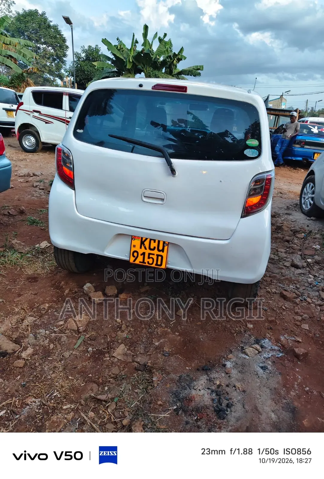 Daihatsu Mira 2012 White