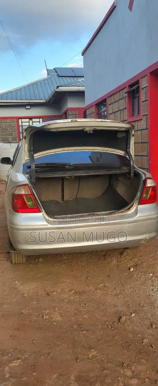 Toyota Premio 2005 Silver