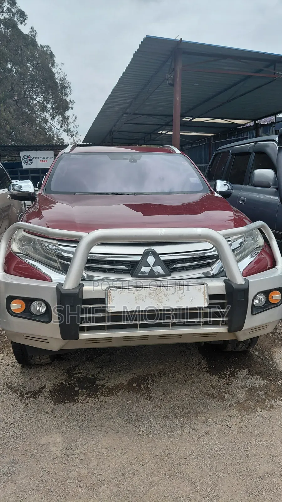 Mitsubishi Pajero 2017 Red