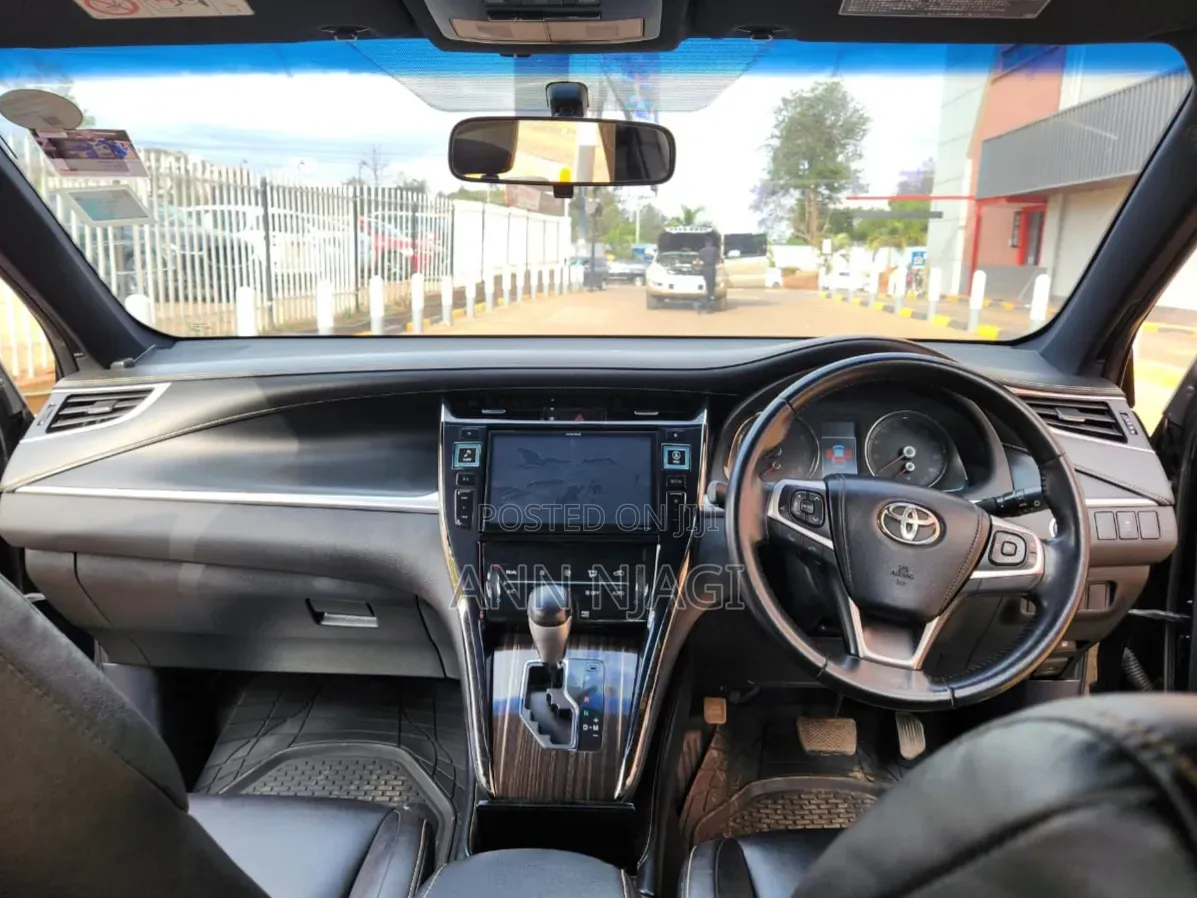 Toyota Harrier 2017 Black