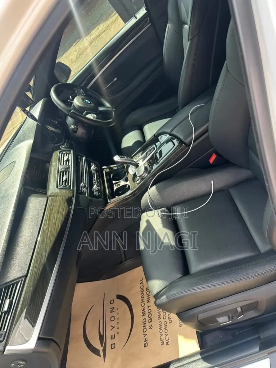 Toyota Harrier 2017 Black