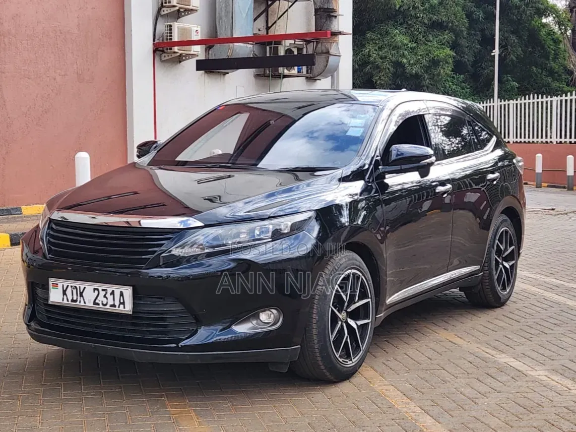 Toyota Harrier 2017 Black
