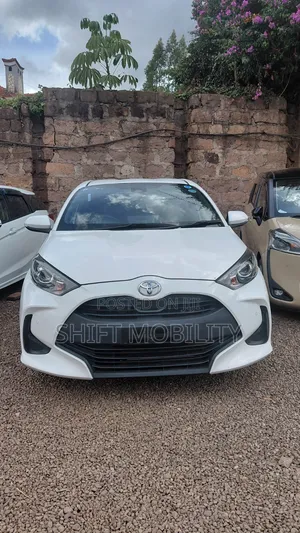 Toyota Yaris 2020 White