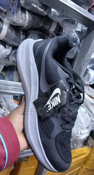 Airzoom Running Shoes, Gym Shoes