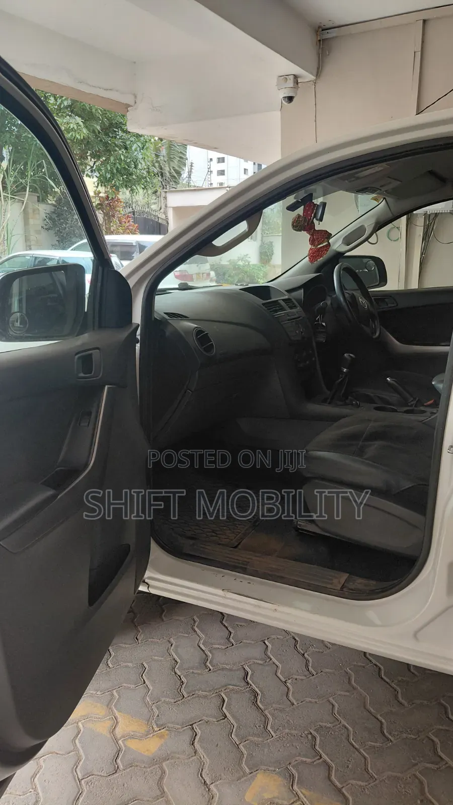 Mazda BT-50 2016 White