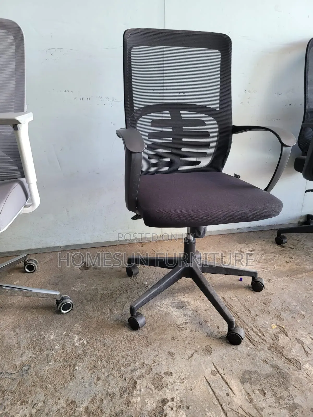 Mid-Back Mesh Office Chair