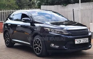 Toyota Harrier 2017 Black