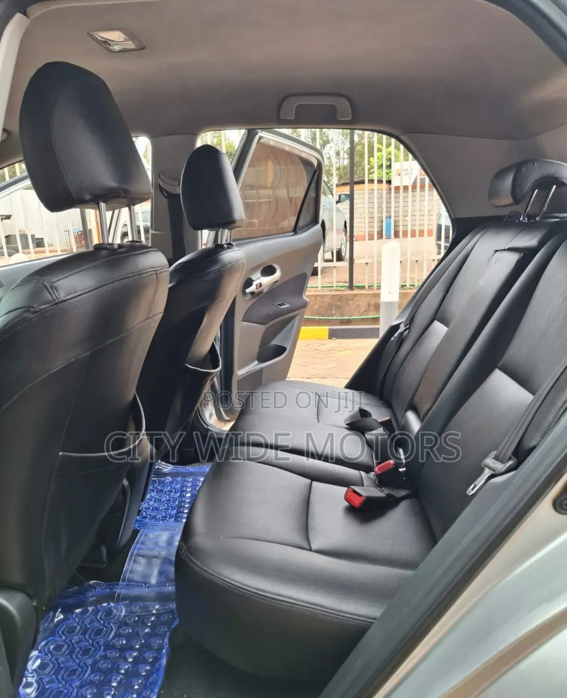 Toyota Auris 2009 Silver