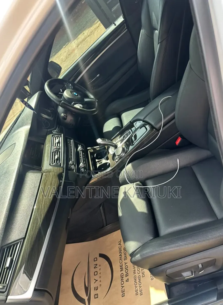 Toyota Harrier 2017 Black