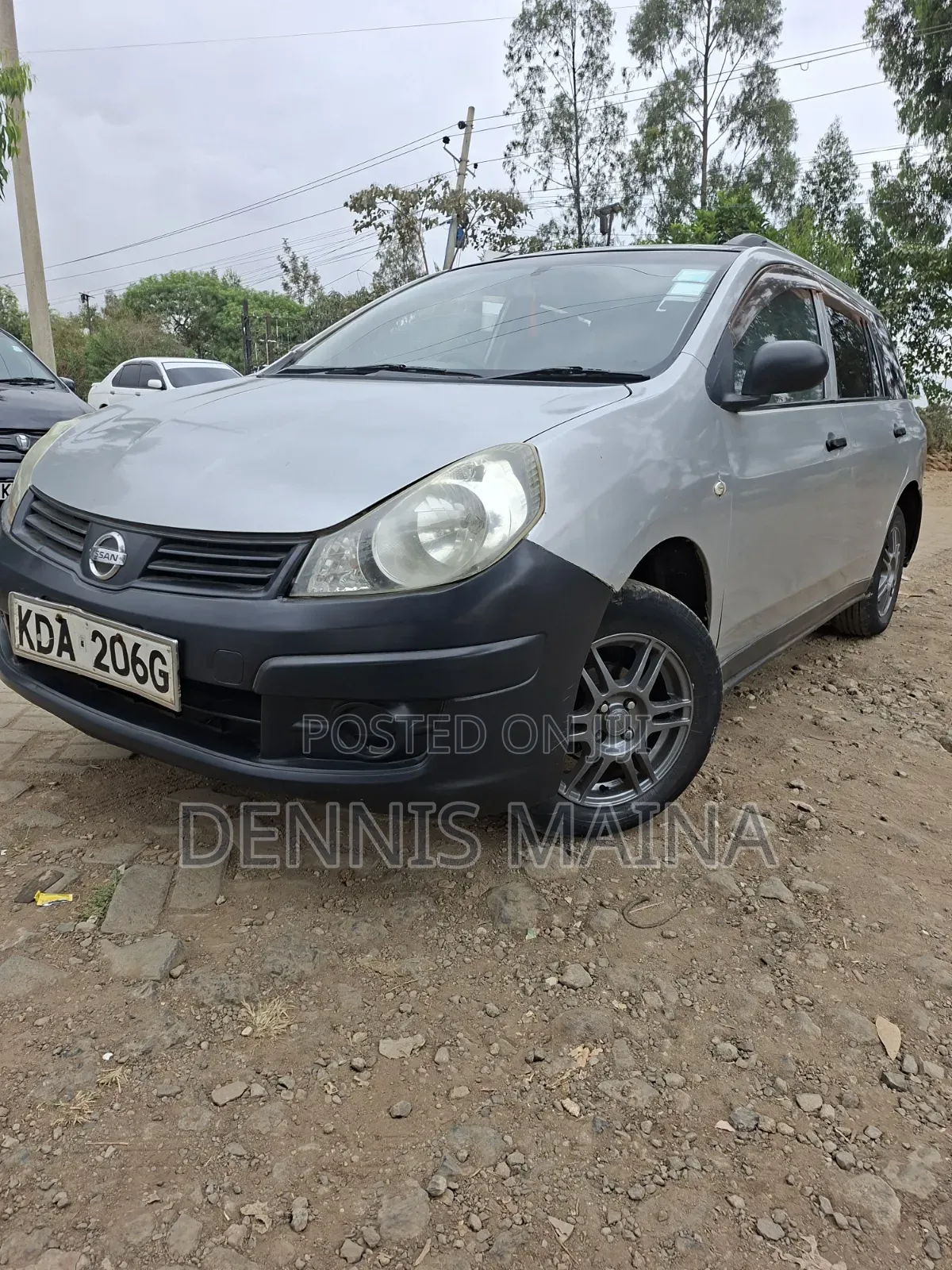 Nissan Advan 2014 Silver