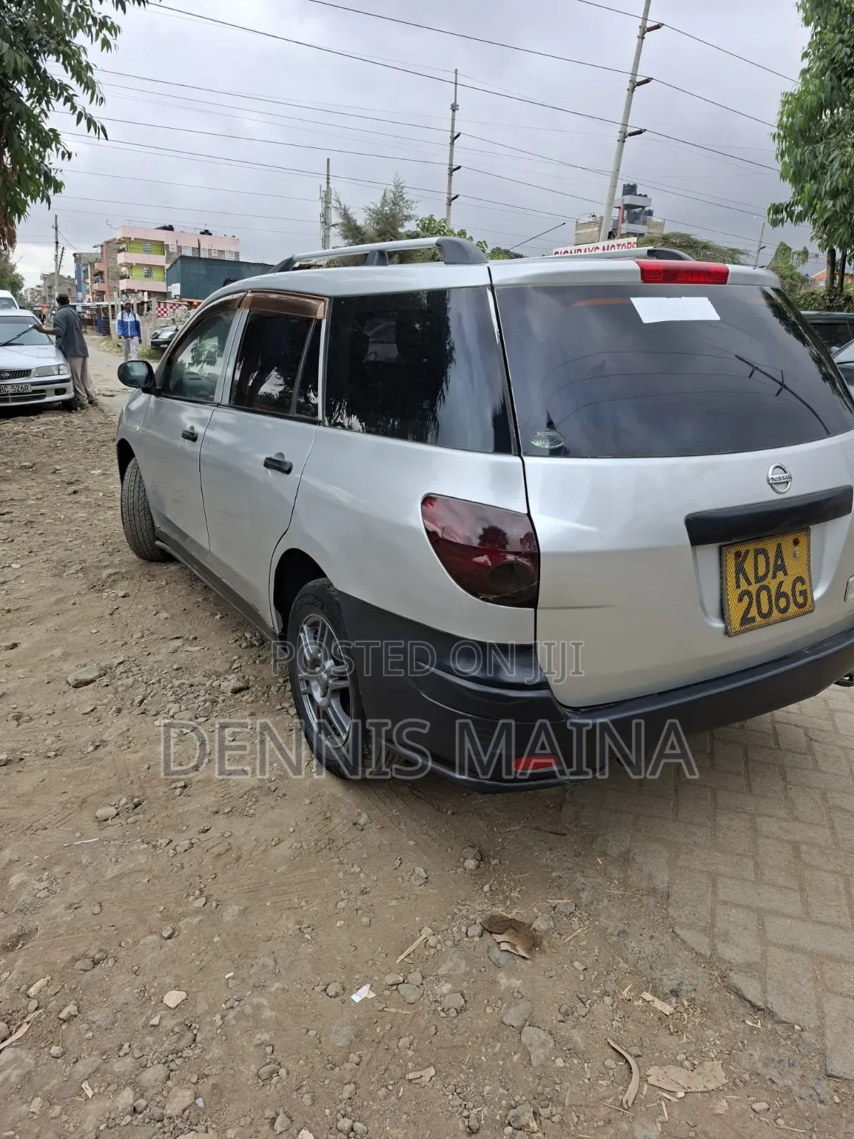 Nissan Advan 2014 Silver