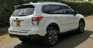 Subaru Forester 2.0XT Premium AWD 2016 White
