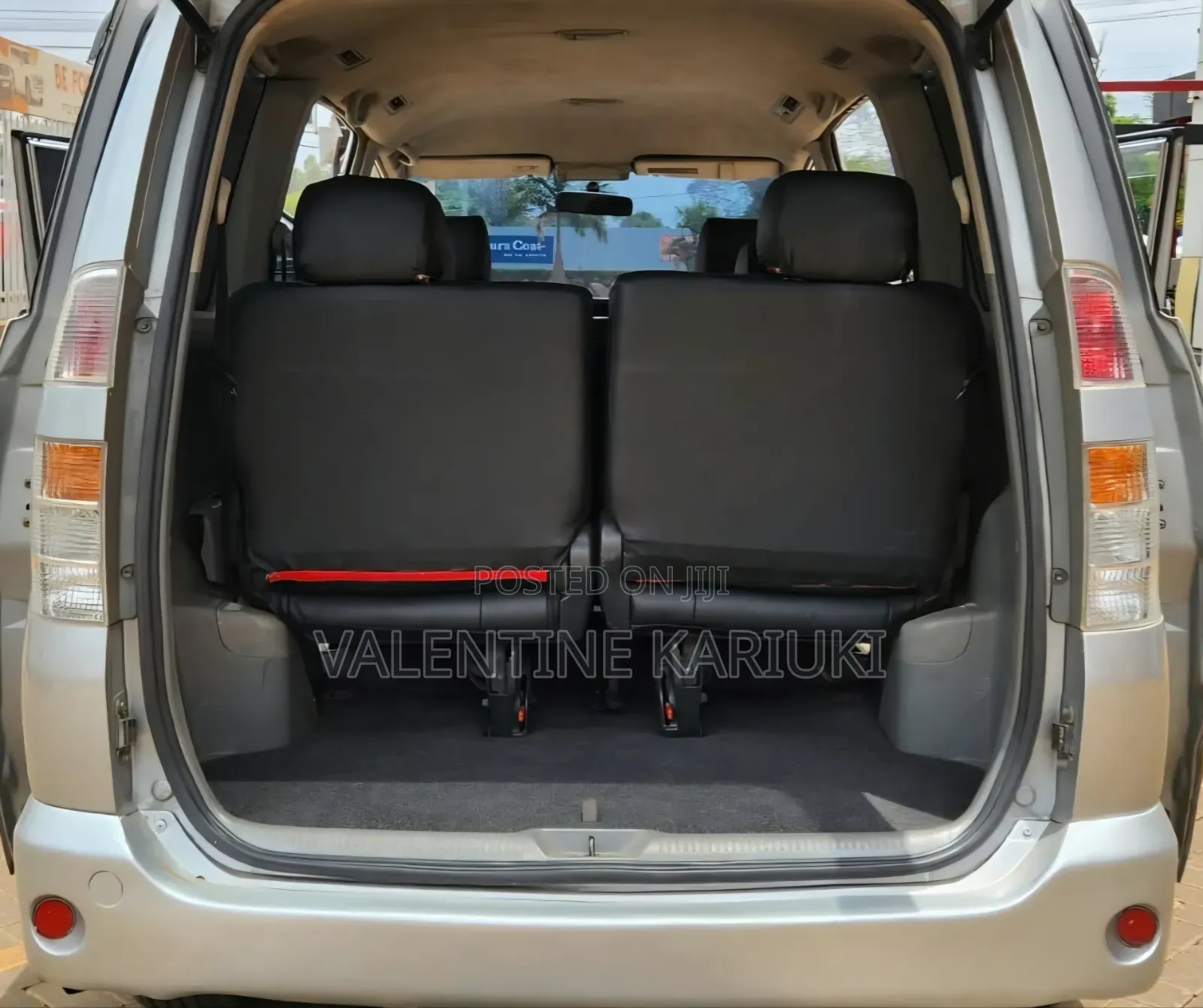 Toyota Voxy 2006 Silver