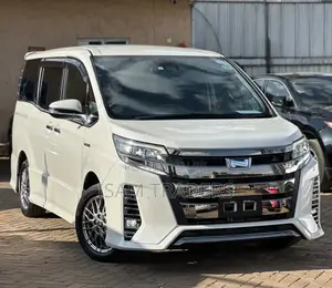 Toyota Noah 1.8 FWD Hybrid (7 seater) 2019 Pearl