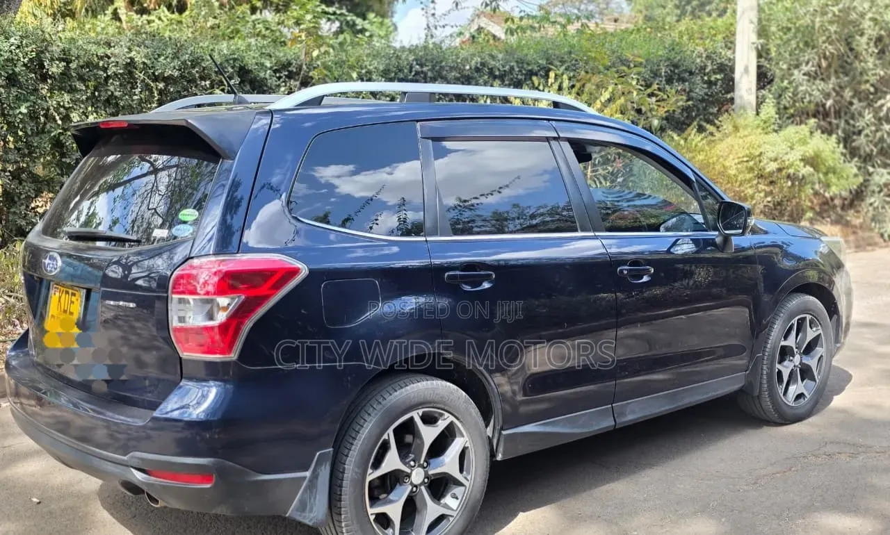 Subaru Forester 2014 Black