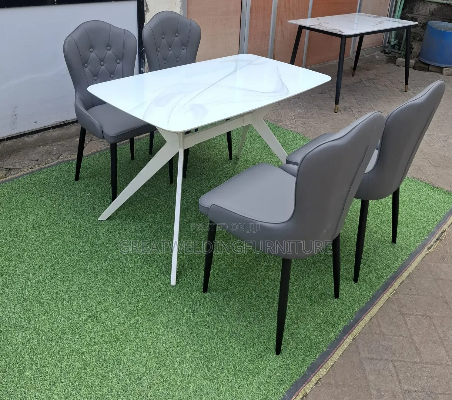 Generic Dining Table for Small Apartment