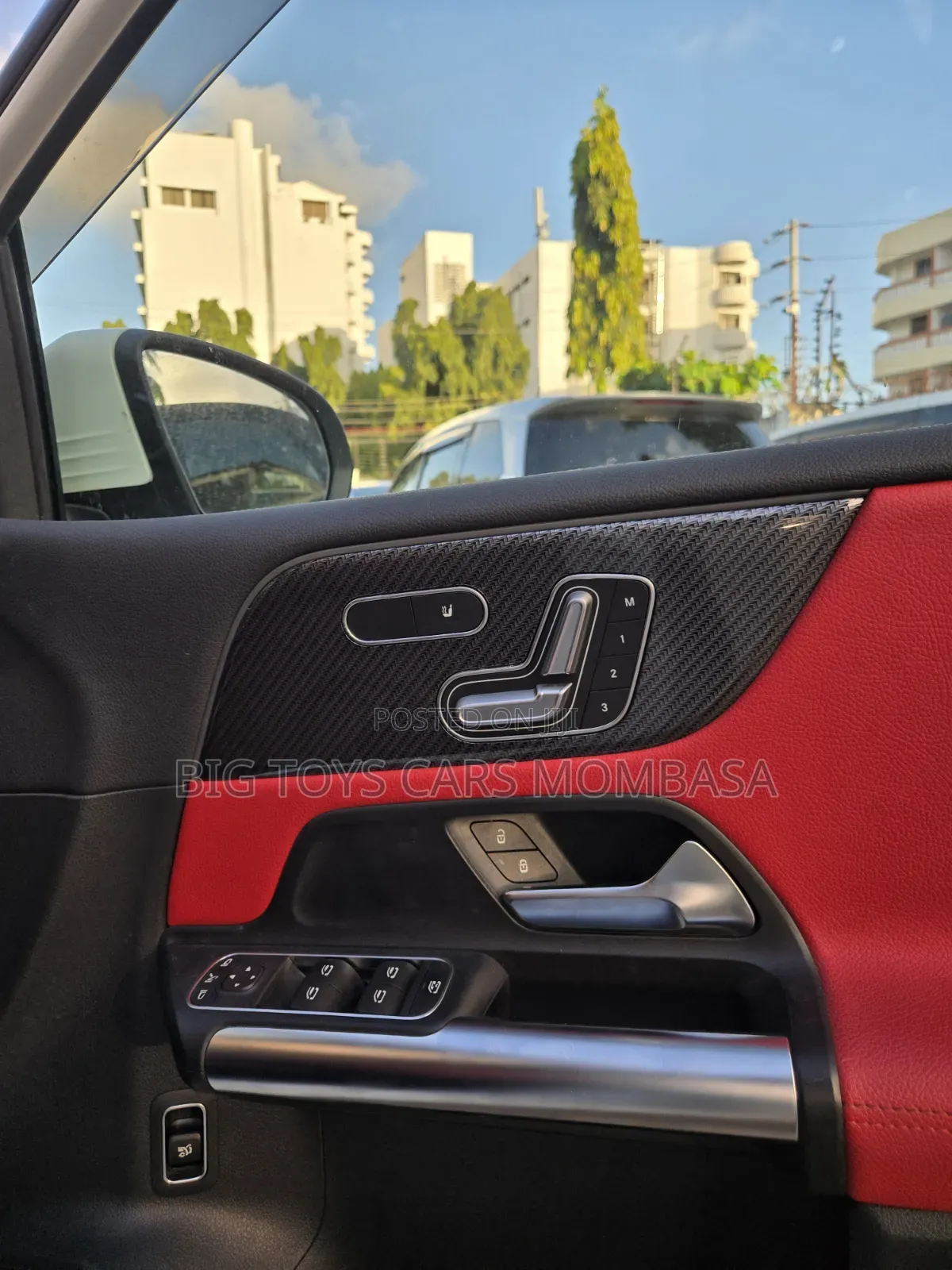Mercedes-Benz B-Class 2019 White