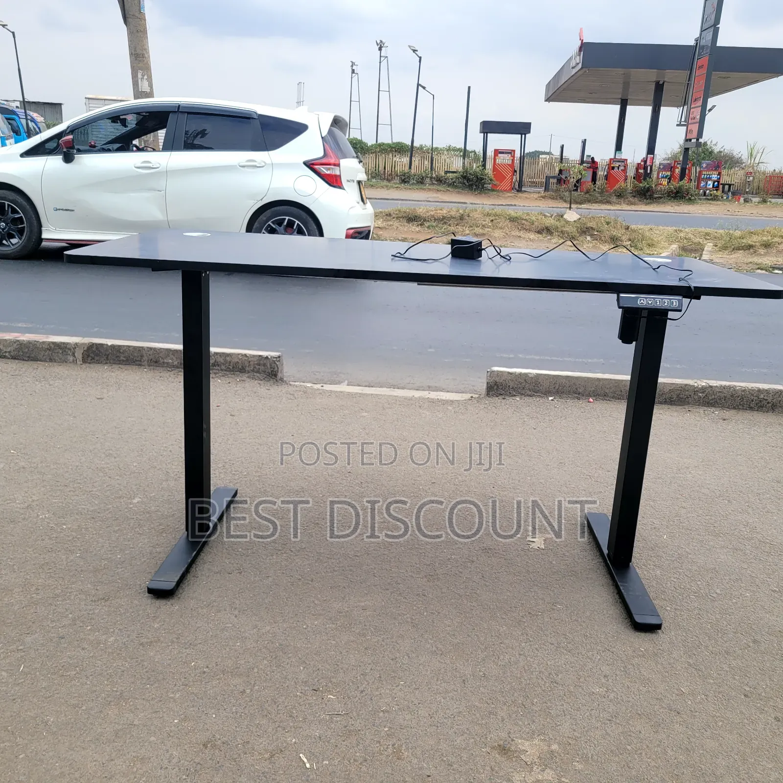 Electric Desk ; Black Adjustable Tables 1.4m