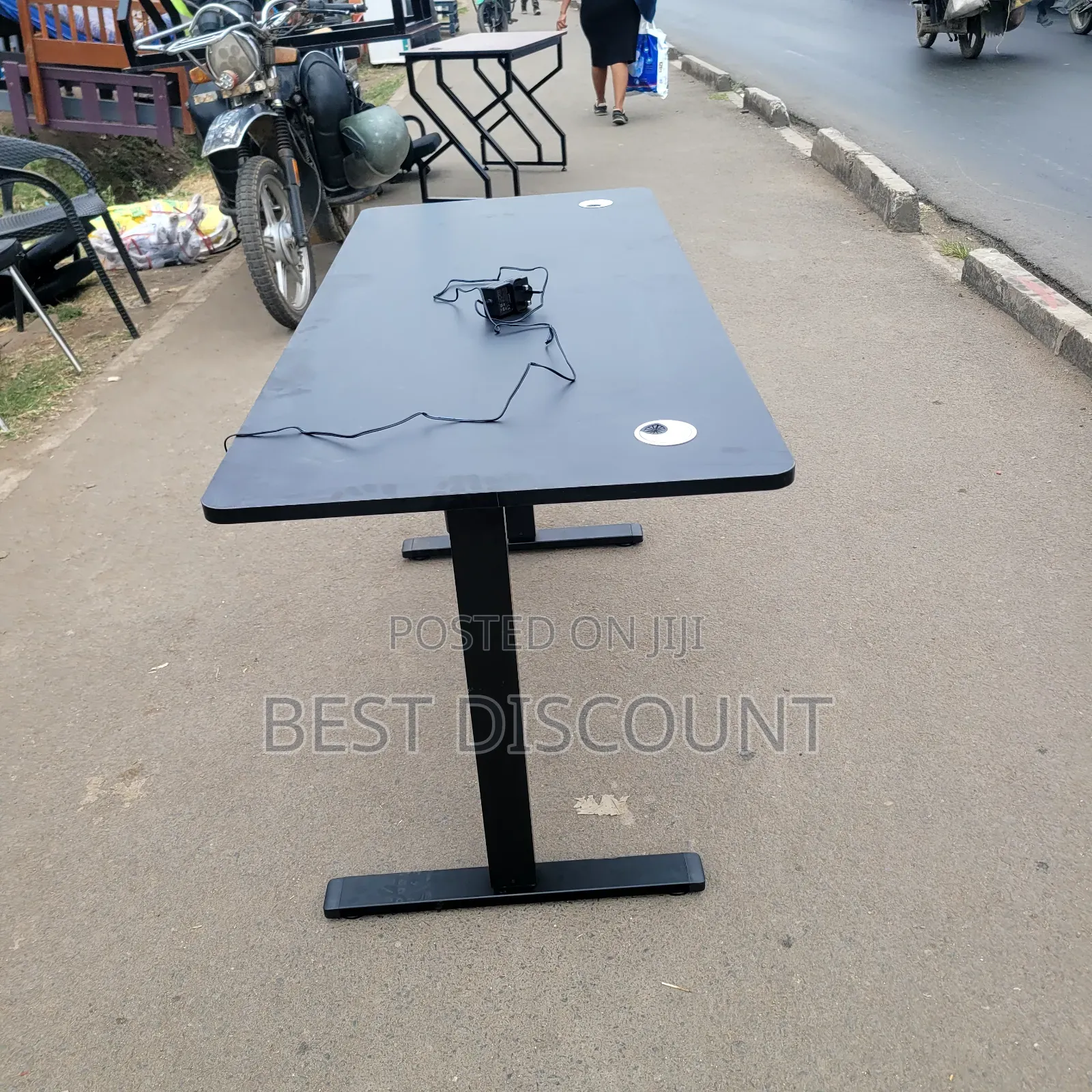 Electric Desk ; Adjustable Computer Table, 1.4m