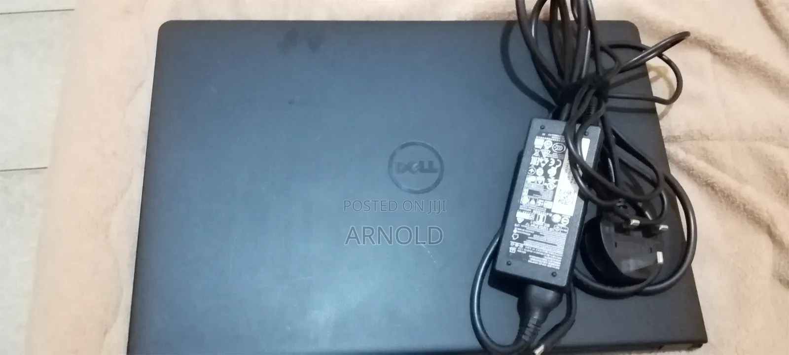 Laptop Dell Inspiron 15 3567 8GB Intel Core i5 HDD+SSD 1T