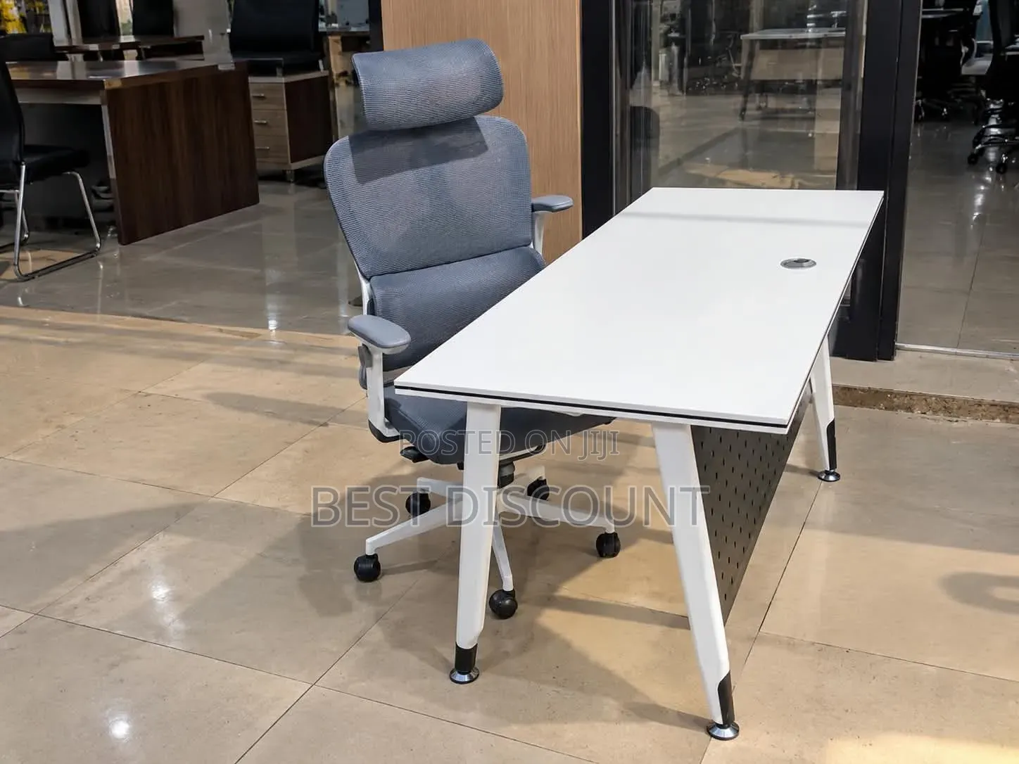 Office Desk With Executive Chair