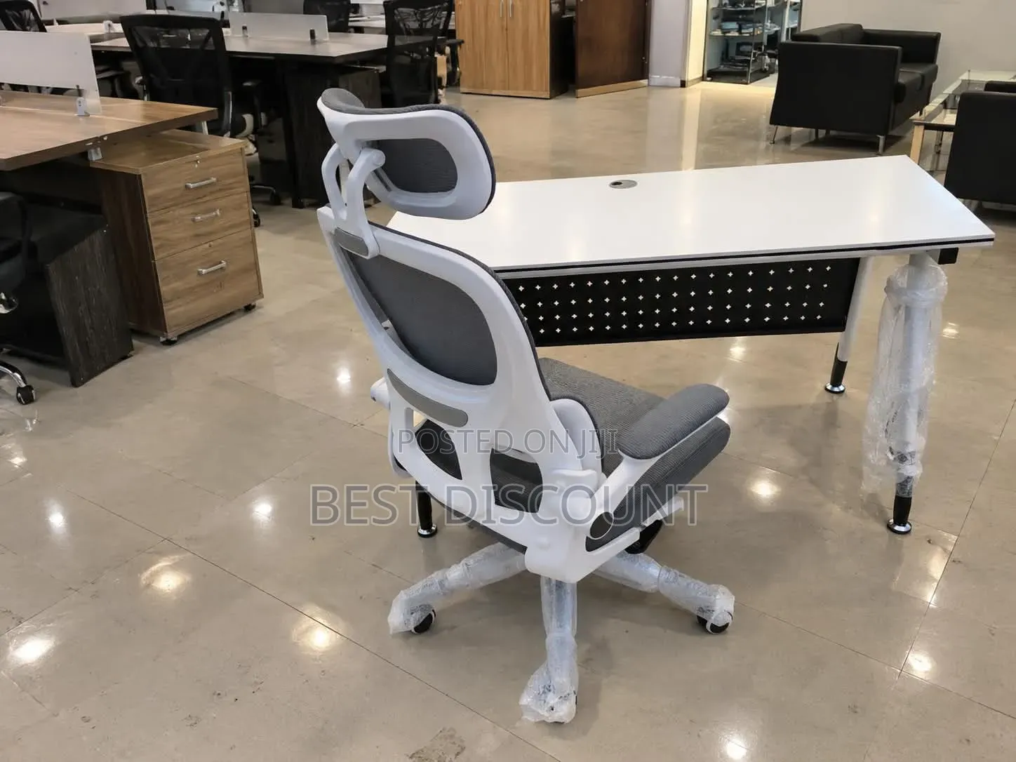 Office Desk With Executive Chair