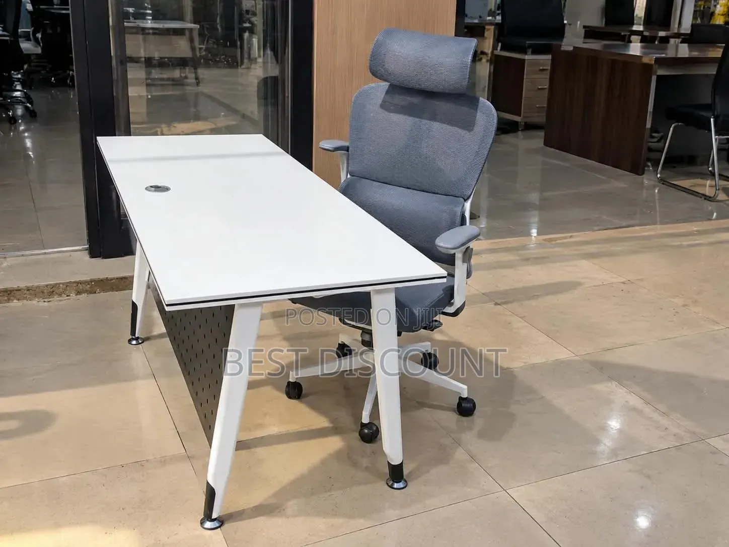 Office Desk With Executive Chair