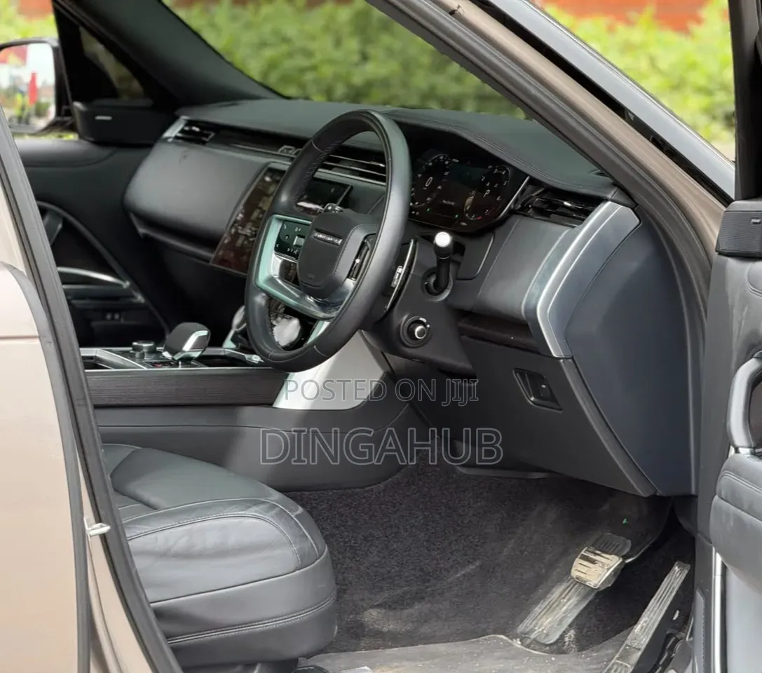 Land Rover Range Rover Vogue 2022 Silver