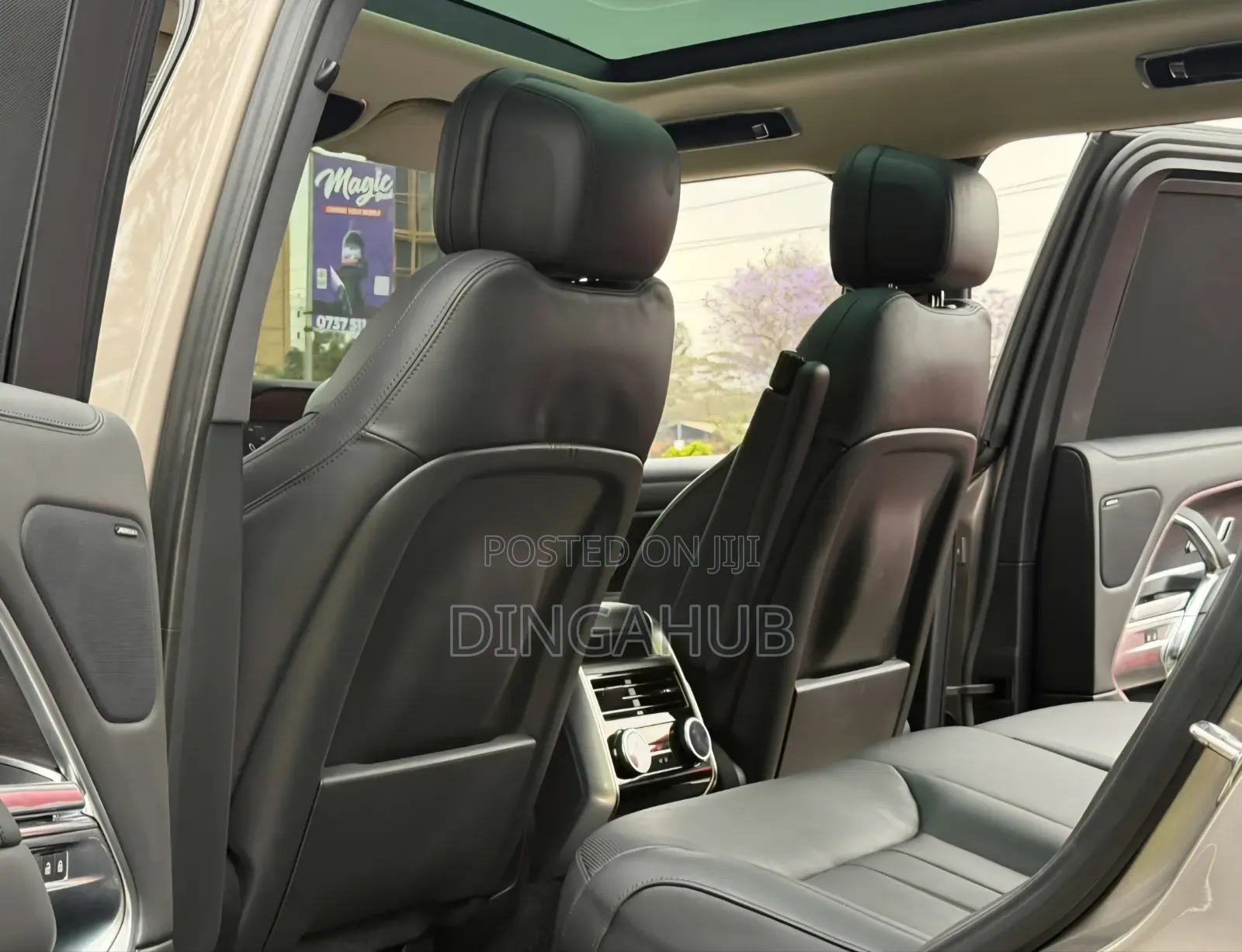 Land Rover Range Rover Vogue 2022 Silver
