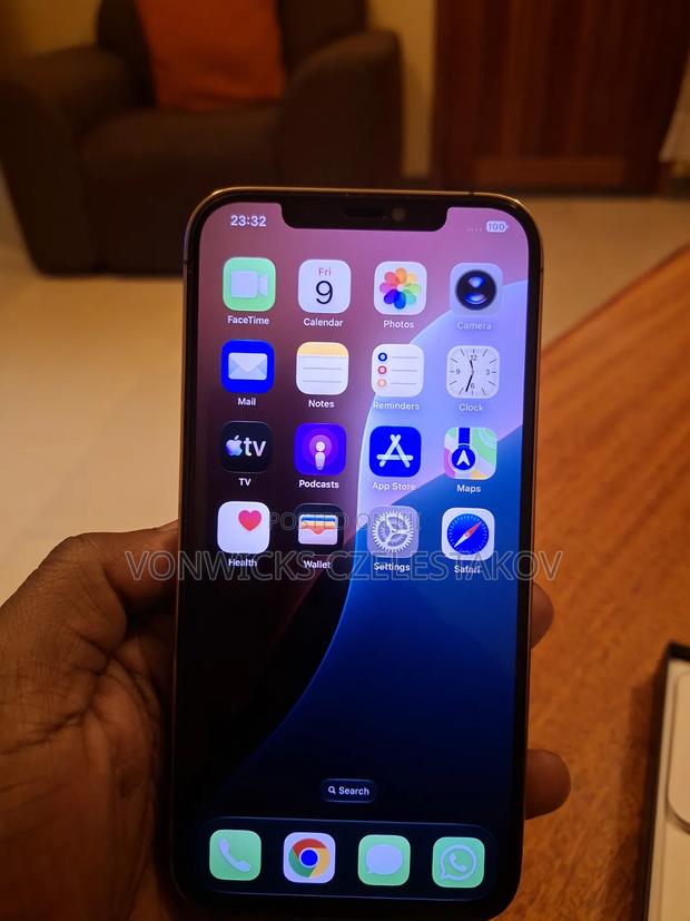 Apple iPhone 12 Pro Max 256 GB Gold - thumbnail 2