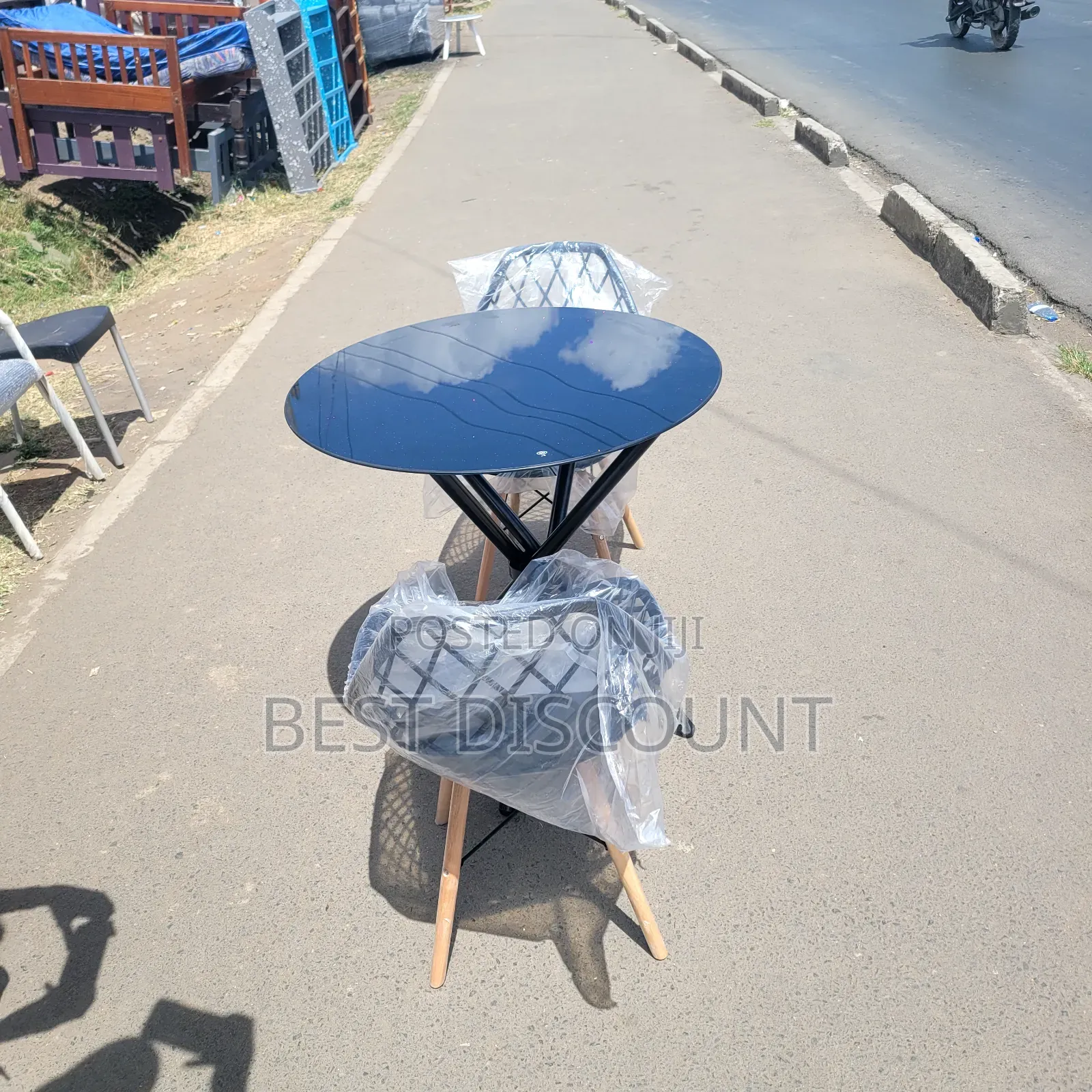 Round Glass Table and Chairs Set