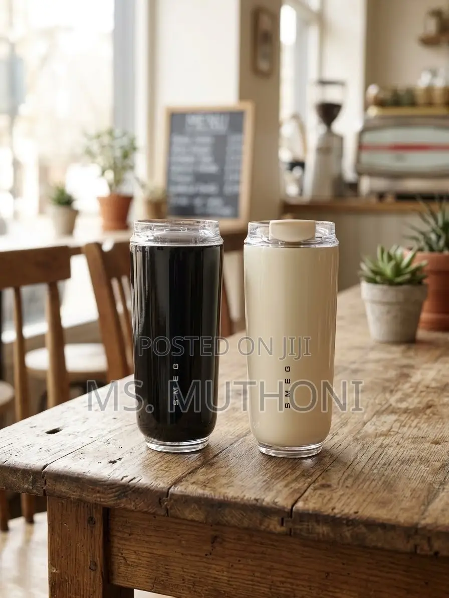 Leakproof Insulated Smeg Travel Mug (420 Ml )
