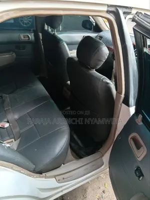 Toyota Corolla 1998 White