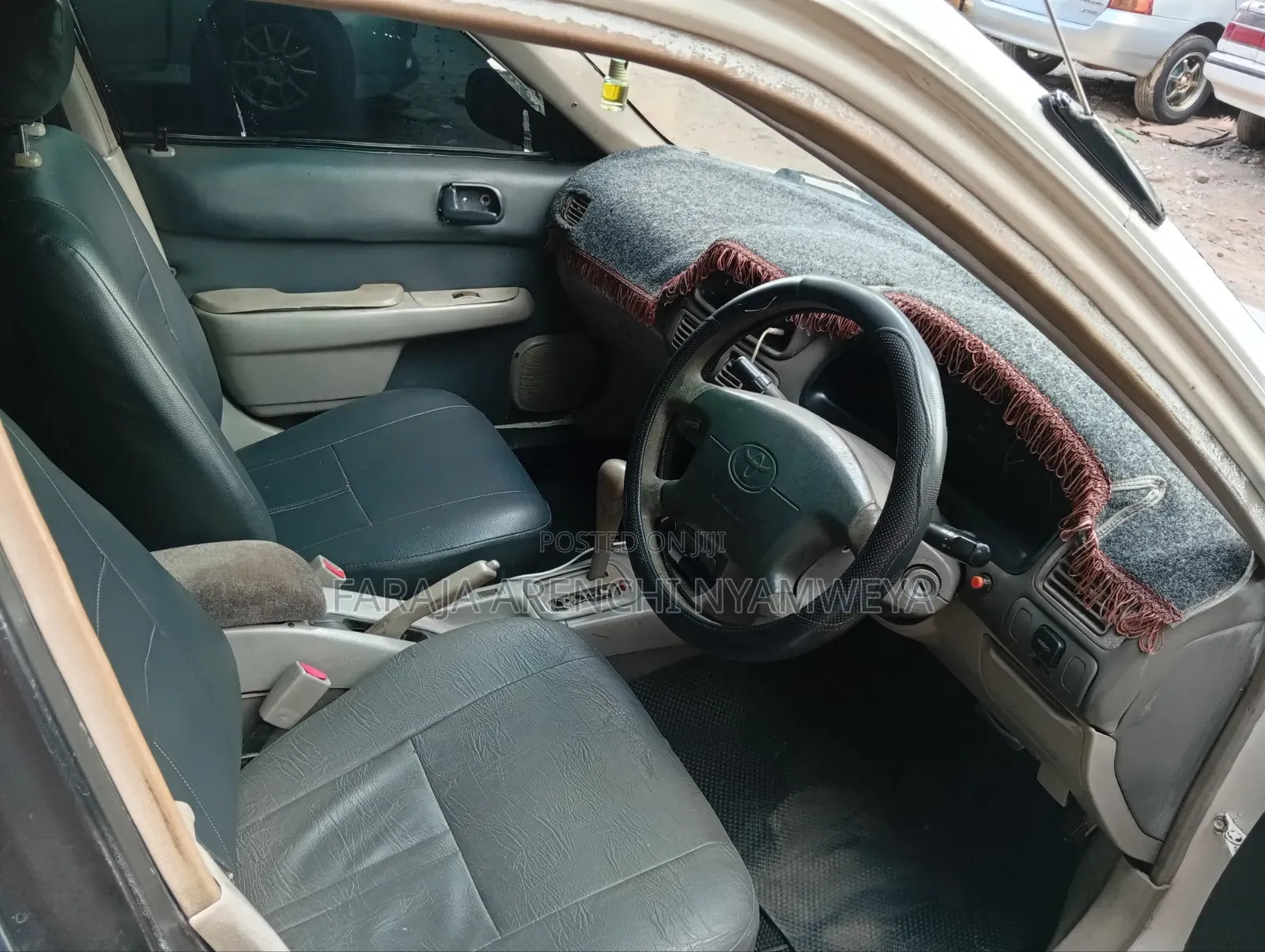 Toyota Corolla 1998 White