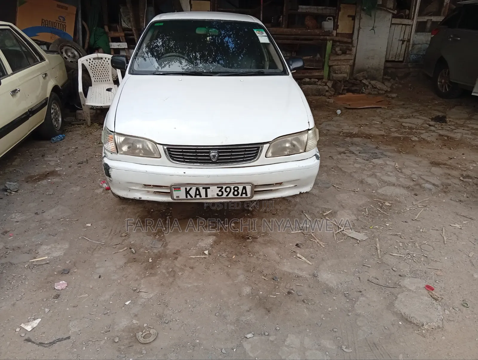 Toyota Corolla 1998 White