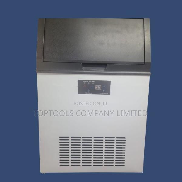 45kg Ice Maker - main view
