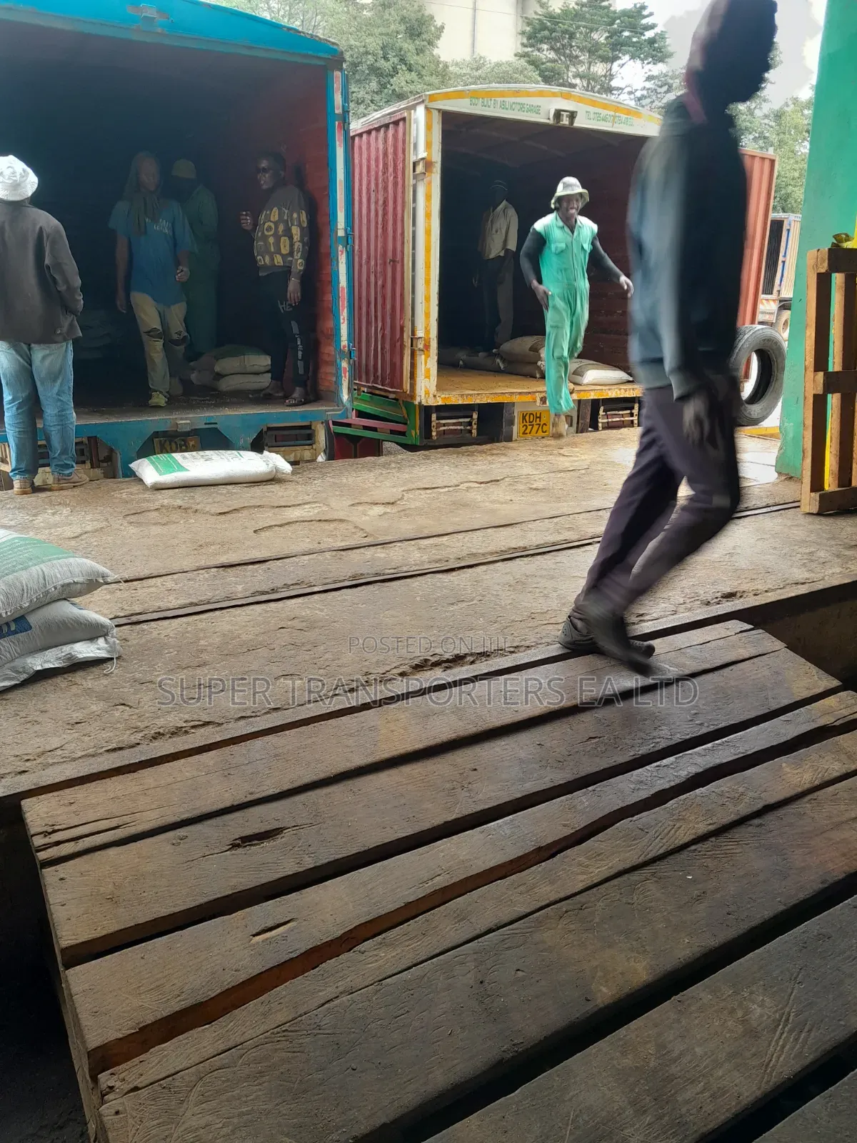 Movers and transport.Kangemi,uthiru.kawanagware.Ngong Rd.