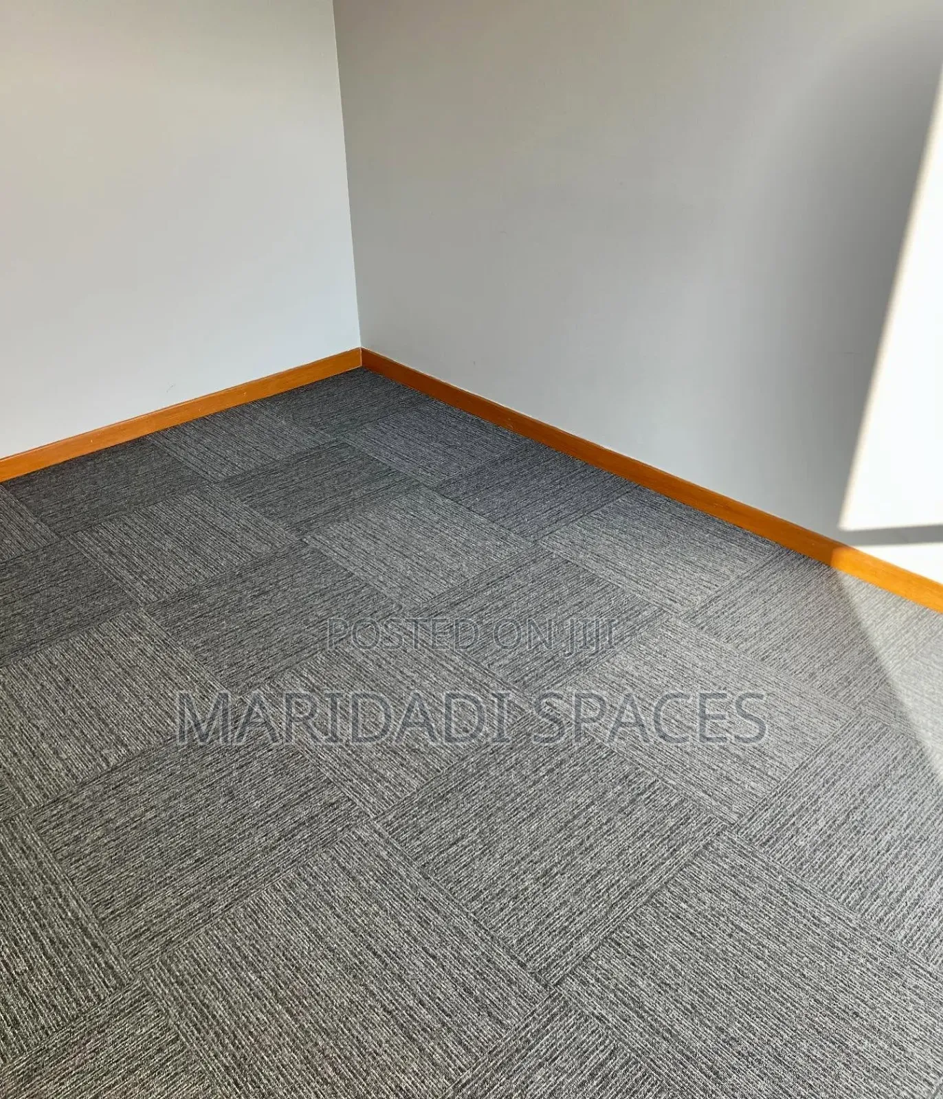 High Quality Carpet Tiles for Office,Staircase and Homes