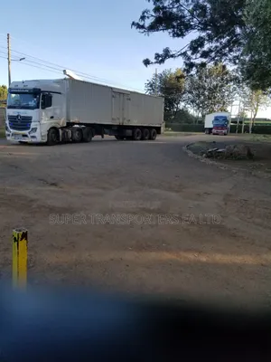 Transit. Trailers.Kampala,kigali,Bukavu.Northern Uganda