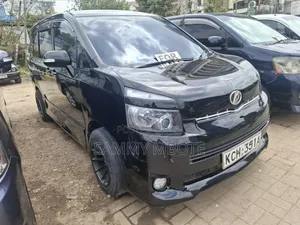 Toyota Voxy X 2WD 8-Seater 2009 Black