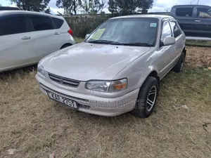 Toyota Corolla Sedan 1999 Pink