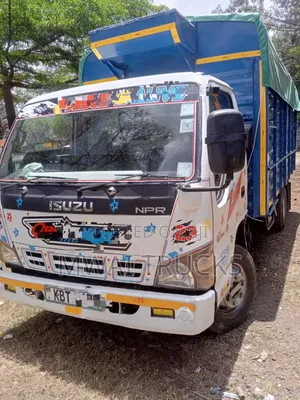Isuzu NPR KBT 2012 White