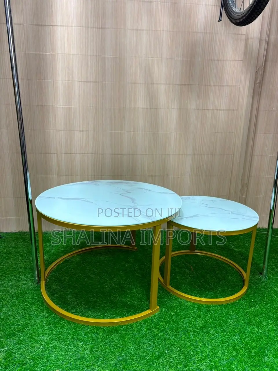 Glass Marble Nesting Table